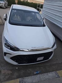 يو فايف • ٢٠٢٦ • بدون رقم