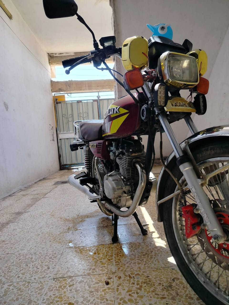 للبيع دراجه تايكر 23 السعر 425وبيها مجال قليل عنواني تكريت حولي الزهور رقمي ***********
