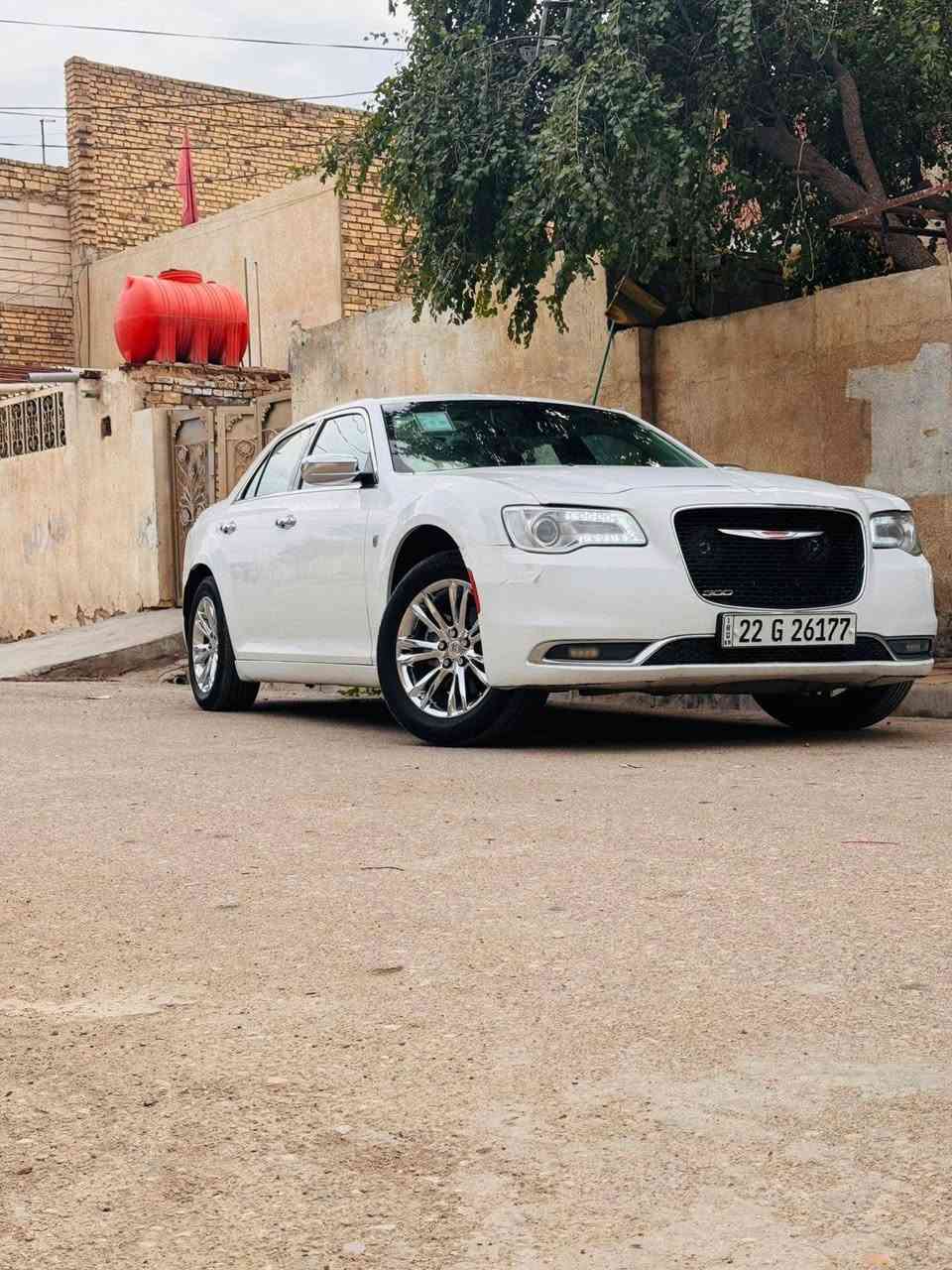 سلام عليكم 
اوبامه 2015 كندي وهنا صار بيه باب السدر مبدل شركه وجاملغ خلفي صبغ بسمي رقم اربيل سنويه 27 جاهزه ماتخسر عليه الف مكاني ميسان السعر 205 وبيه مجال حك الجيه ***********
