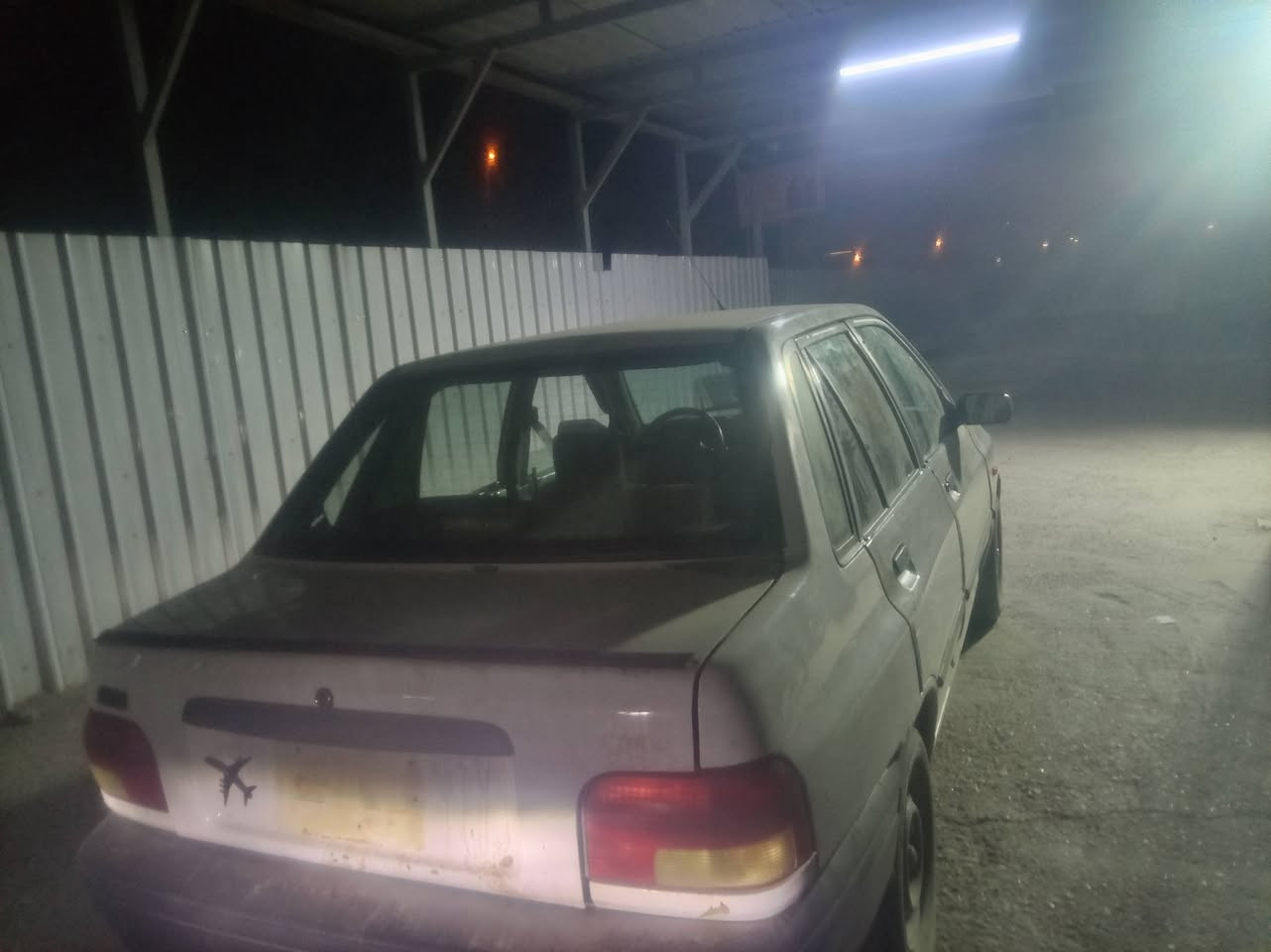 السلام عليكم سايبه ٢٠١٠ سيارة كاملة تخم تاير كهربائياتها شغالة سنوية جديدة لحد ٢٠٣١ السعر ٣٢ وبيها مجال ***********
