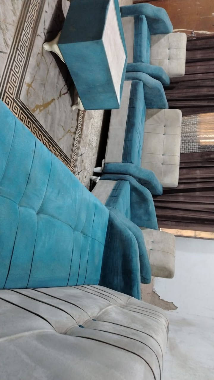 تخم 7 مقعد💺 اخو جديد اي ضرر مابي سعر ,200, بي مجال مكان البياع ‏‏4
***********‬‏ يوجد واتساب
