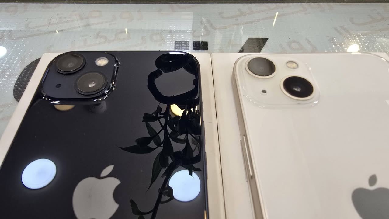 بيع شراء مراوس
١٣عادي عربي شرق أوسط بطاريه ١٠٠ذاكره ١٢٨ لون ابيض 

١٣عادي عربي شرق أوسط بطاريه ٩٨ذاكره ١٢٨لون اسود 
العنوان ديوانيه شارع المصورين مكتب رويال للاتصالات قرب مصور سومر 
رقمي للاستفسار ***********
