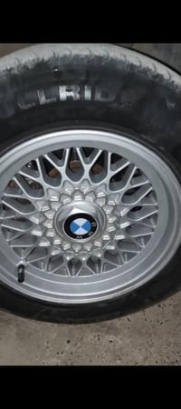 سلاو ويلةكانم تازةية دةگؤرمةوة بة M17 خاوين بي وةكو هي خوم بئ باقي 075...