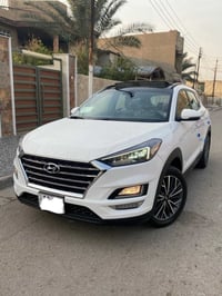 توسان 2020 خليجي بوضع الشركه  زيرو جديده  كلش  مكفوله كفاله من الصبغ و...