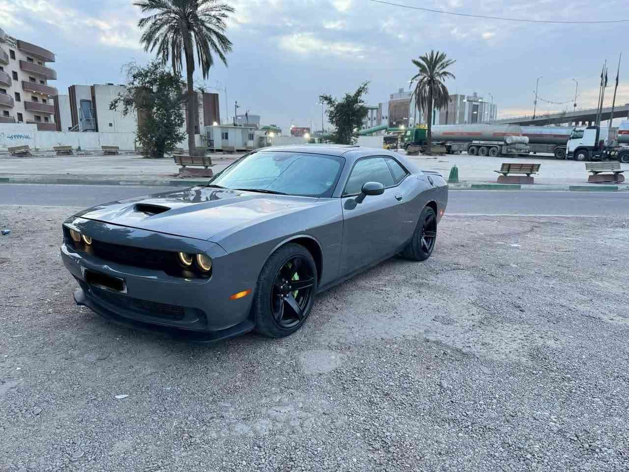 سلام عليكم جارنجر بيع ومراوس موديل2017امريكي حادثه  بنيد وجاملغ وبدون ذواخل وبيه جاملا خلفي صبغ بل عراق مكينه 3600 فول واحد ع واحد مكينه كير تبريد حداديه كله جديد مكاني بابل لسعر 143وبيه مجال 
***********
