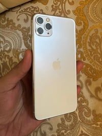 ايفون 11 برو ماكس • ٢٥٦ • ابيض