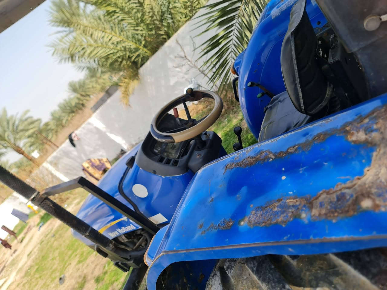 السلام عليكم نيوهولند تك 2009 رقم بغداد مكينه مكفوله كفاله عامه نكره سلف جاهزه 
المكان بابل الحمزه الغربي السعر ١٣ مليون
 ***********
