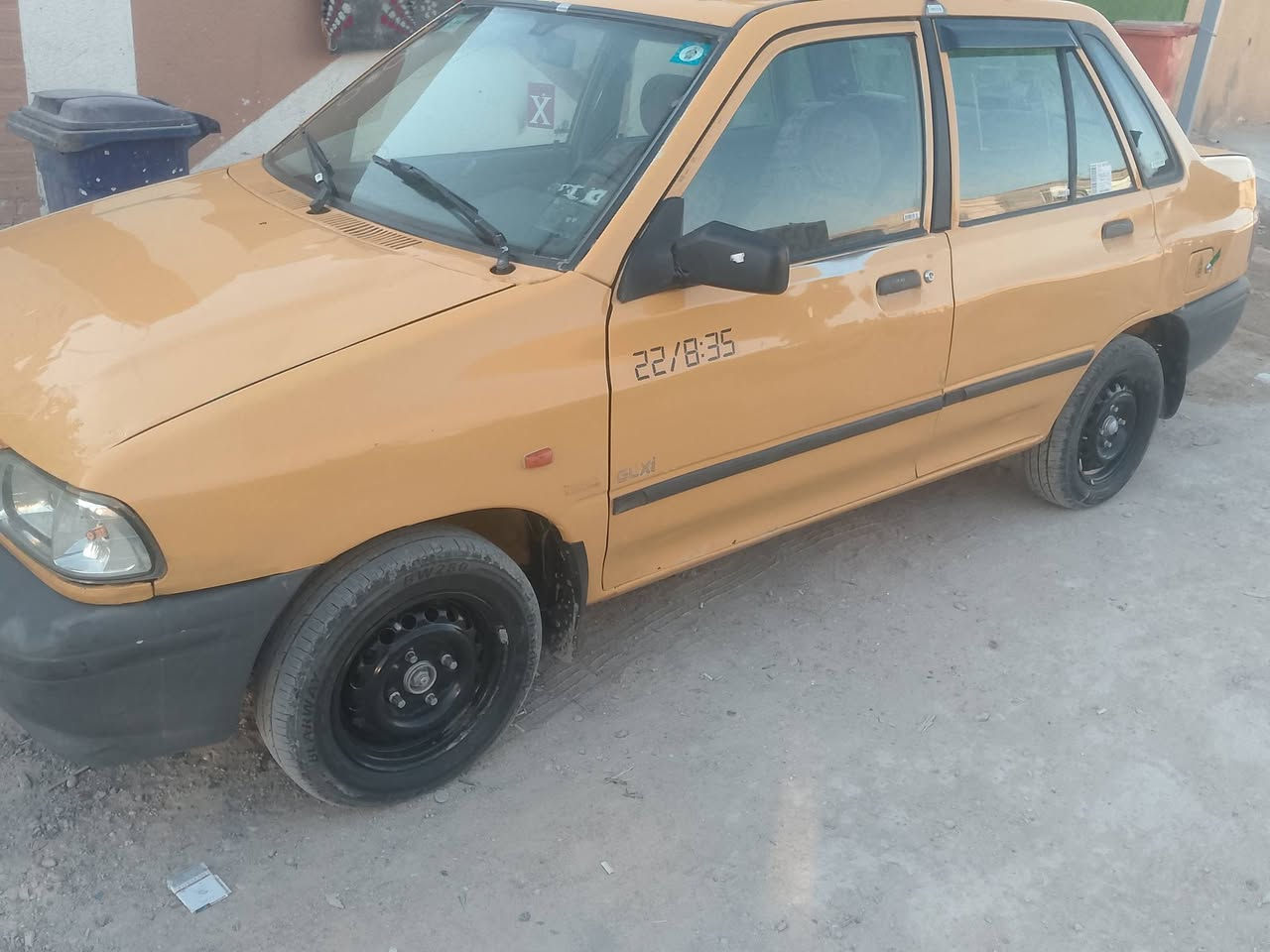 سلام عليكم سايبه البيع موديل 9مكينه كير شواصي مكفوله تخم تاير سياره حلوه سياره بسمي رقم نكليزي طالع باقي على ستلام سعر 25وبيها مجال قليل  مكاني بغداد المشتل رقم تلفوني ***********
