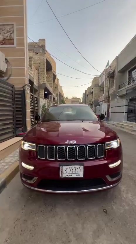 السلام عليكم 

سيارة jeep grand cherokee limited X 2020 وارد امريكي 

مواصفات:-👇🏻
-اللون ماروني مميز 
-كشنات تدفئه للسايق وللراكب
كشنات كهربائية
-مرايات قلابة عند الرجوع للخلف وتحذير 
-رادار خلفي وجانبي
-كاميرا خلفية
-مكينة 3600 (6 سلندر)
-بانوراما 
-صندوق كهربائي 
-كروس سرعة (cross speed)
-شاشة كبيرة تدعم كار بلي (carplay)
-تخم تاير جديد
-autostop ( اطفاء تلقائي عند الازدحام)
-كير خمس وضعيات قيادة 
-دفع رباعي
-نظام نزول منحدرات
-تبريد قطعتين
للتواصل والاستفسار واتس اب
***********
