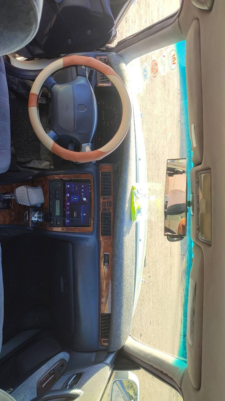 أصولي
سلام عليكم راس الثور 
مكفوله من الكص والنقل جثه والعيب الشرعي 
بيها فقط ضربه بالجنطه ومعمره بلاد 
رقم بابل باسمي مداور ثاني يوم كير ومكينه شرط كارتون فيفيتي فيشتين سياره جاهزه تبريدها شغال وخير من الله الكهربائيات كلها شغاله جام عسلي ويل كب ليزري سياره جاهزه تجي وتشوف بعينك واحلى من الصور السعر ( 100) وبيها مجال 
خاص ماجاوب اتصل فقط ***********
