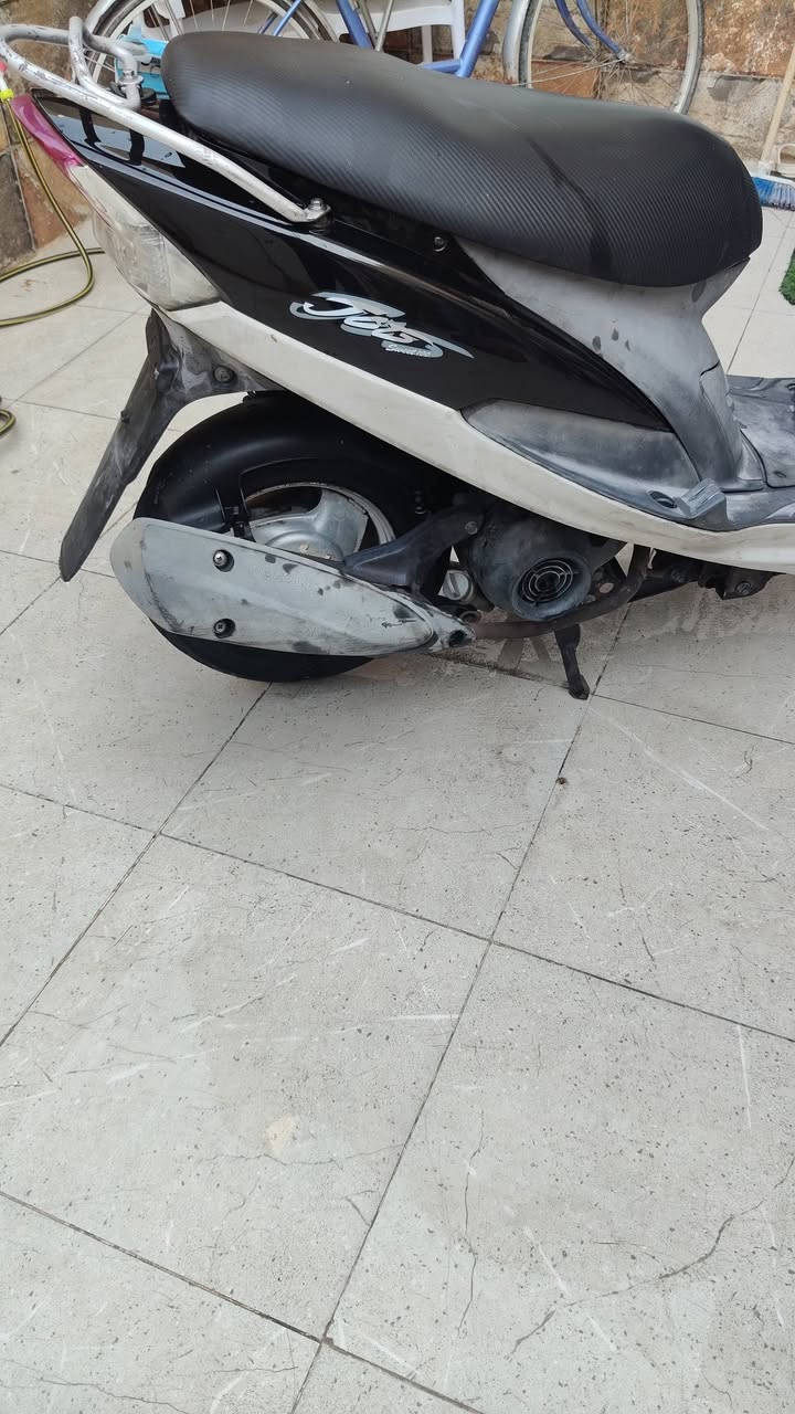 يا الله شباب ماكس منغولي مال حاويه للبيع صار 5 ايام نازله من الحاويه دراجه وياهه وصل معرض ومكاتبه فول من كلشي ما عايزه شي ابد عوزهه بس سايق والله العظيم لو ما محتاج فلوسهه ما ابيعهه.مكاني ديوانيه قضاء الحمزه الشرقي سعر.900 وبيهه مجال للشراي ويدلل


**إذا كنت صاحب هذا الإعلان وتريد حذفه لأي سبب، رجاءا أرسل رسالة إلى الدعم الفني**