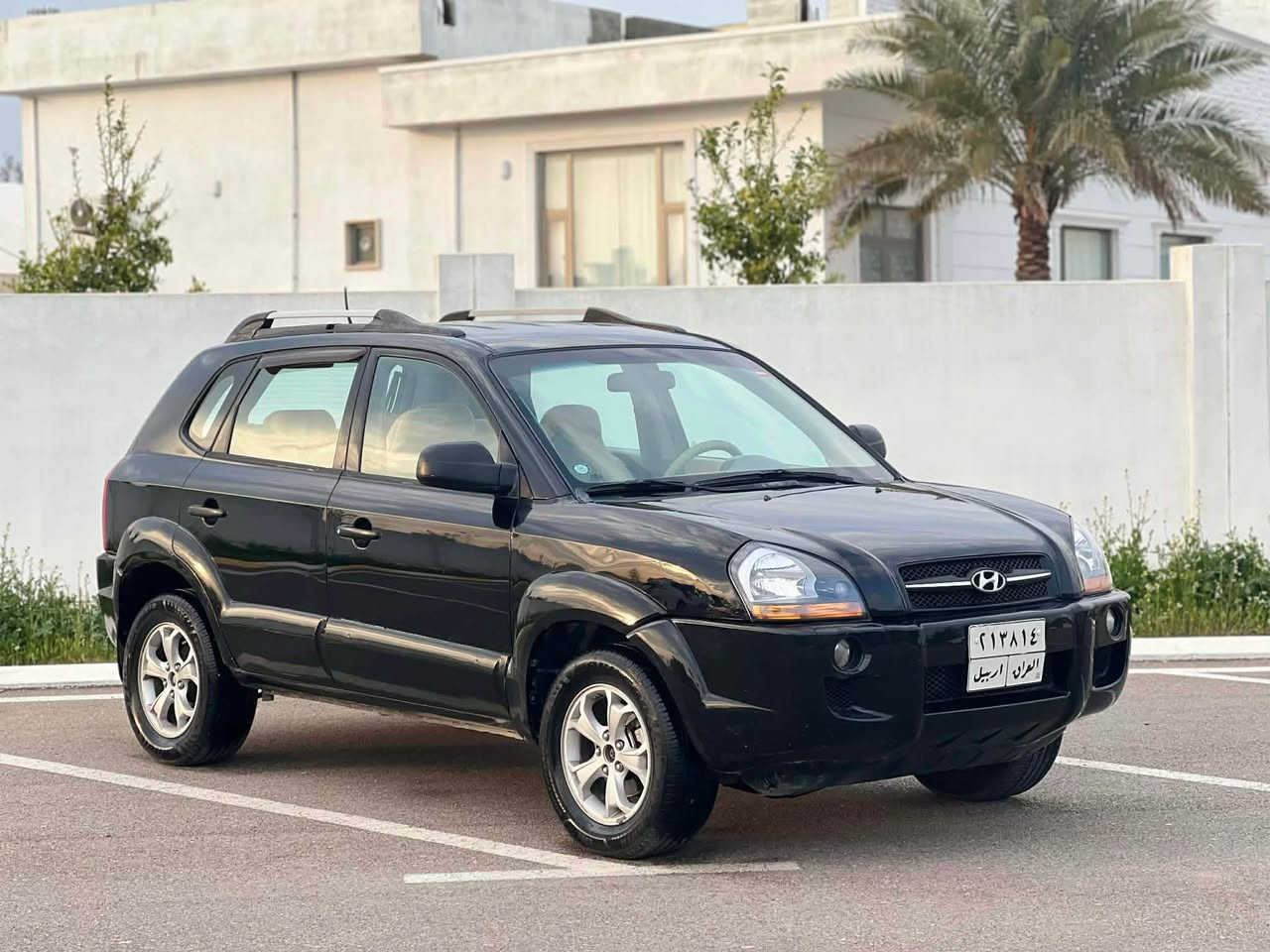 هيونداي توكسون 2009 خليجي — داخل بيج 🌟

سيارة نظيفة جداً وتستحق المشاهدة، استخدام مرتب وما بيها أي كالبونة أو حوادث.
فقط بونيه صبغ تجميلي بدون تبديل وبدون ليد، والسيارة كلها على وضعها الأصلي. ✅

🔹 المواصفات:
ABS
حساسات
كاميرا
بروجكتر
ويل كاب
وغيرها الكثير

🔹 الحالة:
مكفولة من ناحية الجير والمكينة والتبريد
التبريد شغال بكفاءة ممتازة
تايرات وسيتات جديدة
سنوية جديدة
السيارة جاهزة للتحويل والوكالة والغرامة

✨ السيارة جداً نظيفة مثل الصور وأجمل، وما تحتاج أي مصروف.

💰 السعر: 104 ورقة قابل للنقاش للجادين
📍 الموقع: كلار

📞 الاتصال:
***********

📲 واتساب:
0750307395

هۆندای تۆکسۆن 2009 خلیجی. ناو زەرد. تەنها بۆنیدی بۆیاخە بئ ناوگرتن و بئ لیدراو. کالبوونەوەی نیە. سۆنەریم داناوە. مواسەفات(ABS. ویل کەپ. حاسە. کامیرا. بلاجکتۆر….هتد ). بەشەردی گیر و مەکینە و تبرید. بئ عەیب. سەنەوی تازەیە. بەشەردی تحویل و وەکالە و غەرامە. تاییە و سەدری تازەیە. سەیارەیەکی زۆرپاک. هیچ کالبوونەوەشی نیە. تەبریدی لەشوین خۆیدا کار دەکا. سەیارەکە وەک وینەکان جوان و پاکە. سعر فرۆشتن 104 گەلا. 
شوین. کەلار

ژمارەی مۆبایل 
***********

واتس اپی لەسەرە 

*********** كالار, السليمانية
