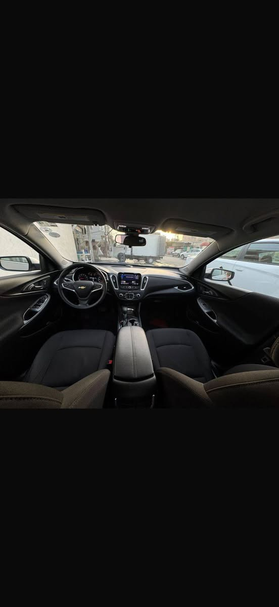 سلام عليكم ماليبو موديل 2022Lt فول مواصفات ماعده فتحه محرك 1500تيربو ماشية 62 السعر 140وبيه مجال السكن بغداد الكرخ حي الخضراء ***********
