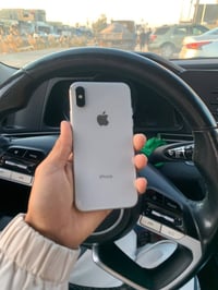 ايفون X • ذاكرة ٦٤ • فيس ايدي متوقف