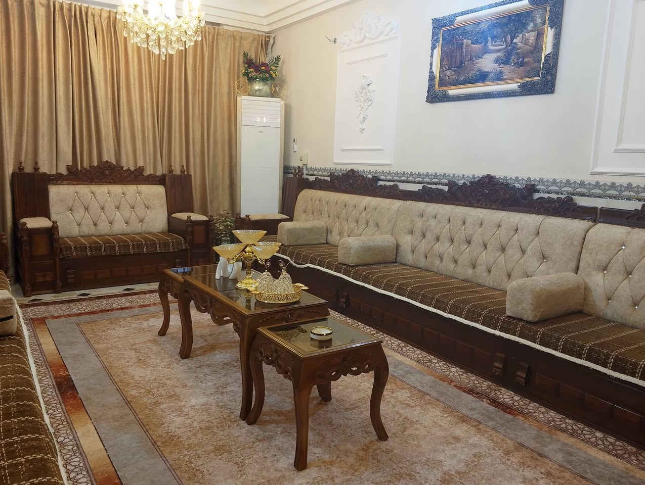 سلام عليكم تخم لبيع بعده جديد سعره عله لتصال لعنوان العماره قضا لميمونه 
‏‪***********‬‏
