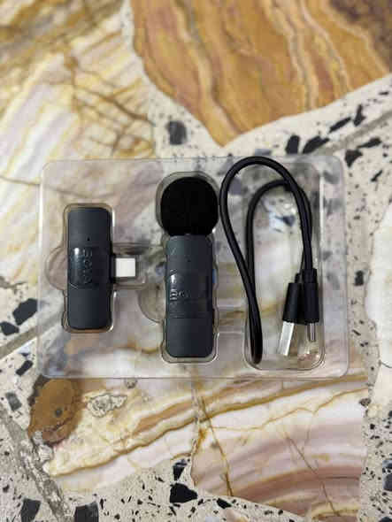 الستاند تصوير سعر 7 وبي مجال

مايك لاسلكي من ماركة boya  تحويلته تايب سي نضيف جداً سعر 40 وبي مجال قليل 

مايك سلكي واير من ماركة boya  تحويلته أواكس الاصلي سعر 17 الف وبي مجال انشاء الله

المعدات كلش تضيفة استخدام قليل جدا

للتواصل  خاص 

او الاتصال على هذا الرقم 

:***********

مكاني كاضمية او كريعات
