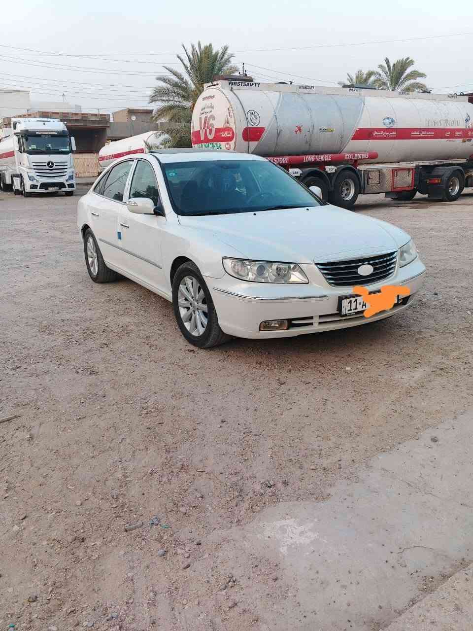 ازيرا موديل 2009 السياره جاهزه اي نقص مابيها
بيها سونار
السعر 115 وبيها مجال
مكان سياره رمادي
***********
