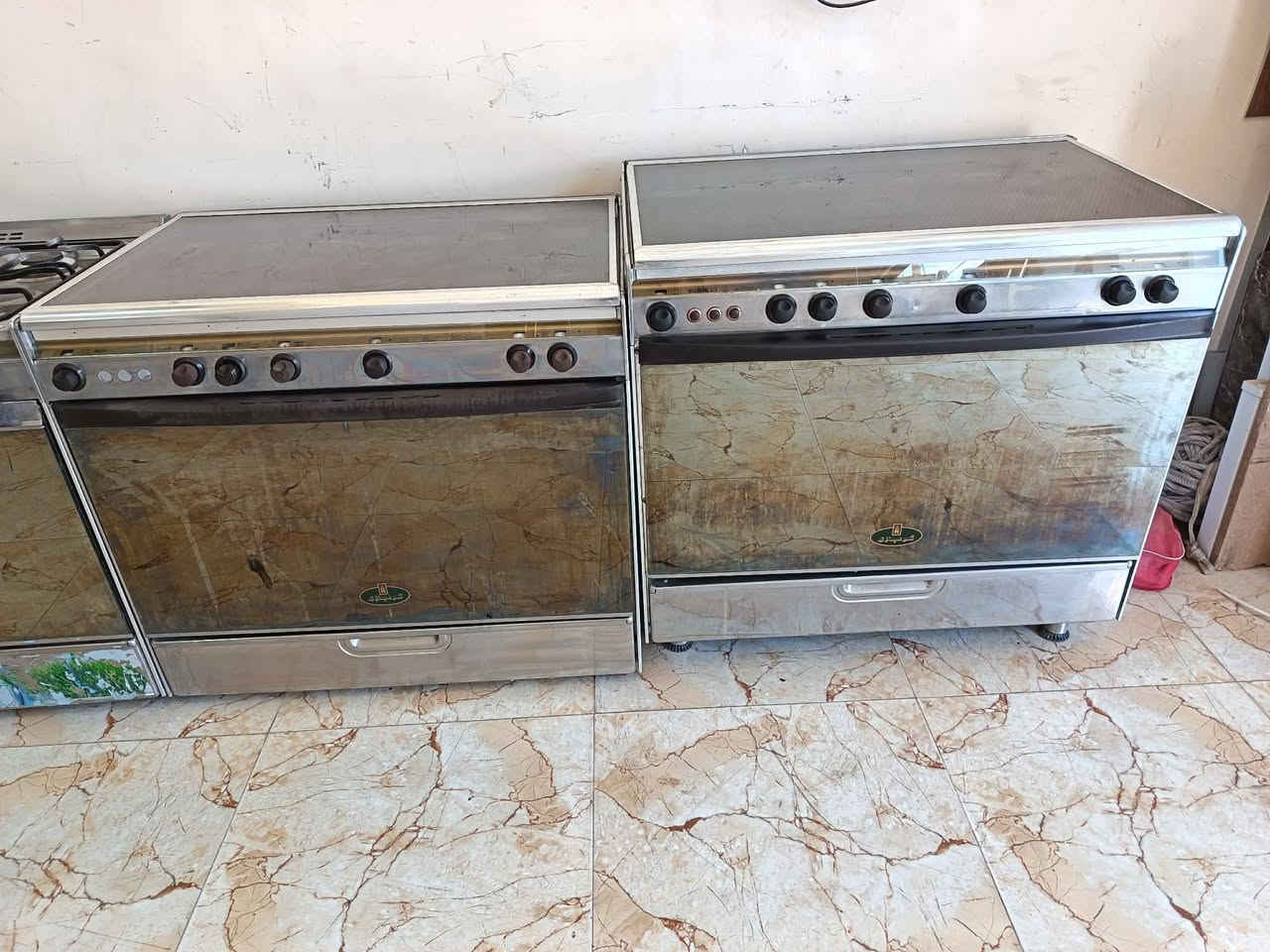 معرض ابو عبدالله للاثاث المنزلي جديد ومستخدم 
تم وصول وجبه جديده من طباخات مستخدم كريازي باب اول مصري
#اثث_بيتك_بانسب_الاسعار_يم_ابو_عبدالله 
زورونا تجدون ما يناسبكم العنوان تكريت الديوم قرب اسواق الزوبعي تصال للاستفسار ***********متوفر اوتساب  وخاص

