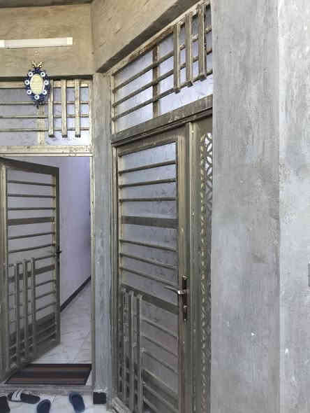 بيت للبيع… فرصة ذهبية لأهل النصيب

بيت مرتب ويفتح النفس للبيع بـ حي البساتين – حي السلام…
المنطقة هادئة وقريبة عالخدمات، وكلشي يمّك.

🔸 المساحة: 100 متر
🔸 تفاصيله:

غرفة  نظيفة ومرتبة

استقبال وسيع

مطبخ جاهز

مي وكهرباء ثابتة

شارع زين ودخلة مرتبة

💰 السعر: 65 مليون  فقط 

📞 للاتصال:
[***********]
