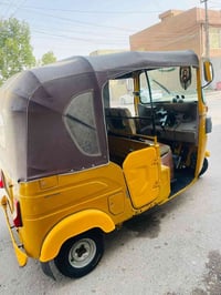 تكتك مرقم للبيع مكفول مابي اي نقص مستعجل باسمي تحويل ثاني يوم سعره ٣ون...