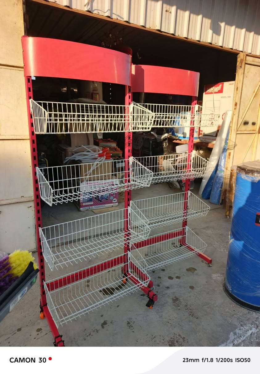 سلات جبس نوع ثقيل وكبير
مستخدم فترة قليلة سعر القطعة 20 ألف 
الشراي يتصل على الرقم 👇 وتوصيل مجاني
***********
***********
أو تتفضل لمحلات حسن وإحسان للكهربائيات والأنشائية مقابل مستشفى الزهراء
