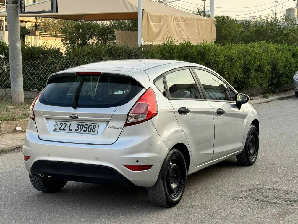 *********** فورد ڤێستا مودێل 2015 مواسەفات خەلیجی گێڕ توماتیک 2 پارچەی سبوغ مه كينه مەڕغوبە گێڕ و مەکینە و بڕاوەی بەشەرتە سعری 70 وەرەقە و مەجال شوێن هەولێر *********** أربيل, العراق
