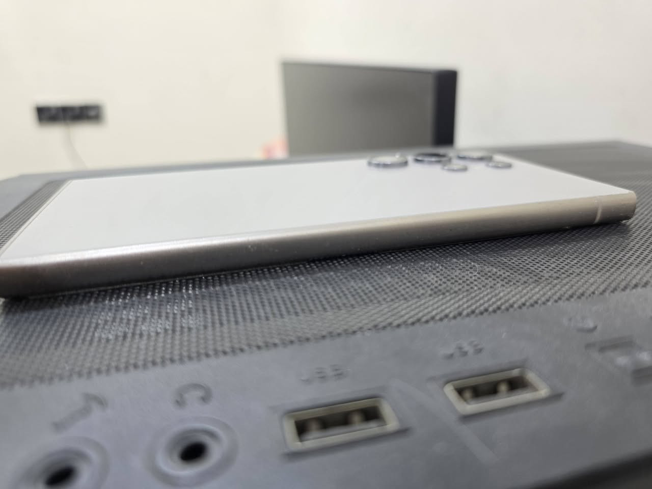 سلام عليكم 24Ultra شرق اوسط ضمان عين الفهد مبدل ضهر اصلي يم الشركه  سعر 800 قفل  للتواصل خاص


**إذا كنت صاحب هذا الإعلان وتريد حذفه لأي سبب، رجاءا أرسل رسالة إلى الدعم الفني**