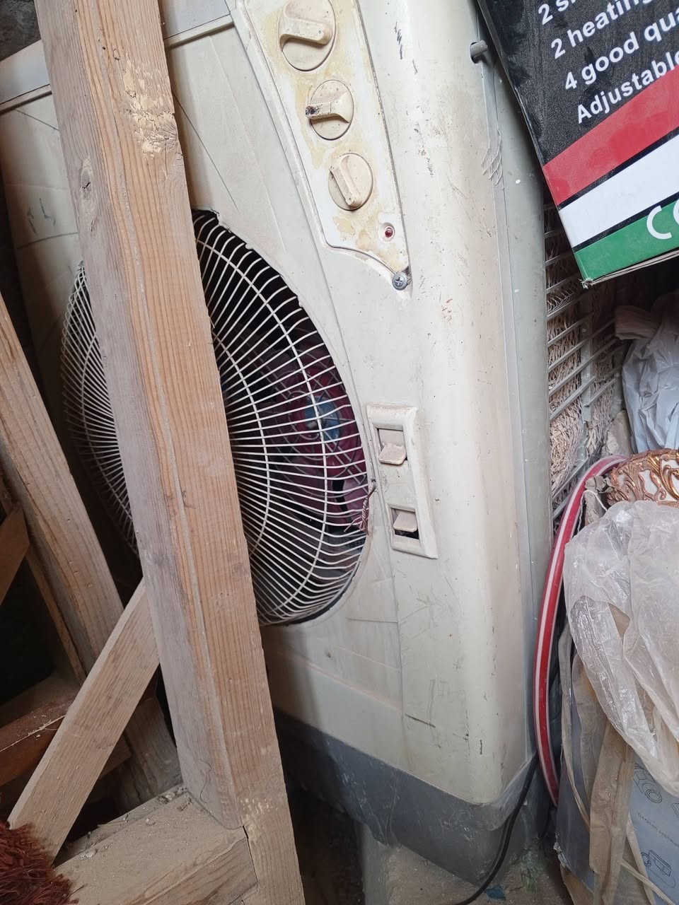 مبردة  برفاب بلاستك عدد 2 شغالات للبيع او مراوس بوحده حديد ***********
