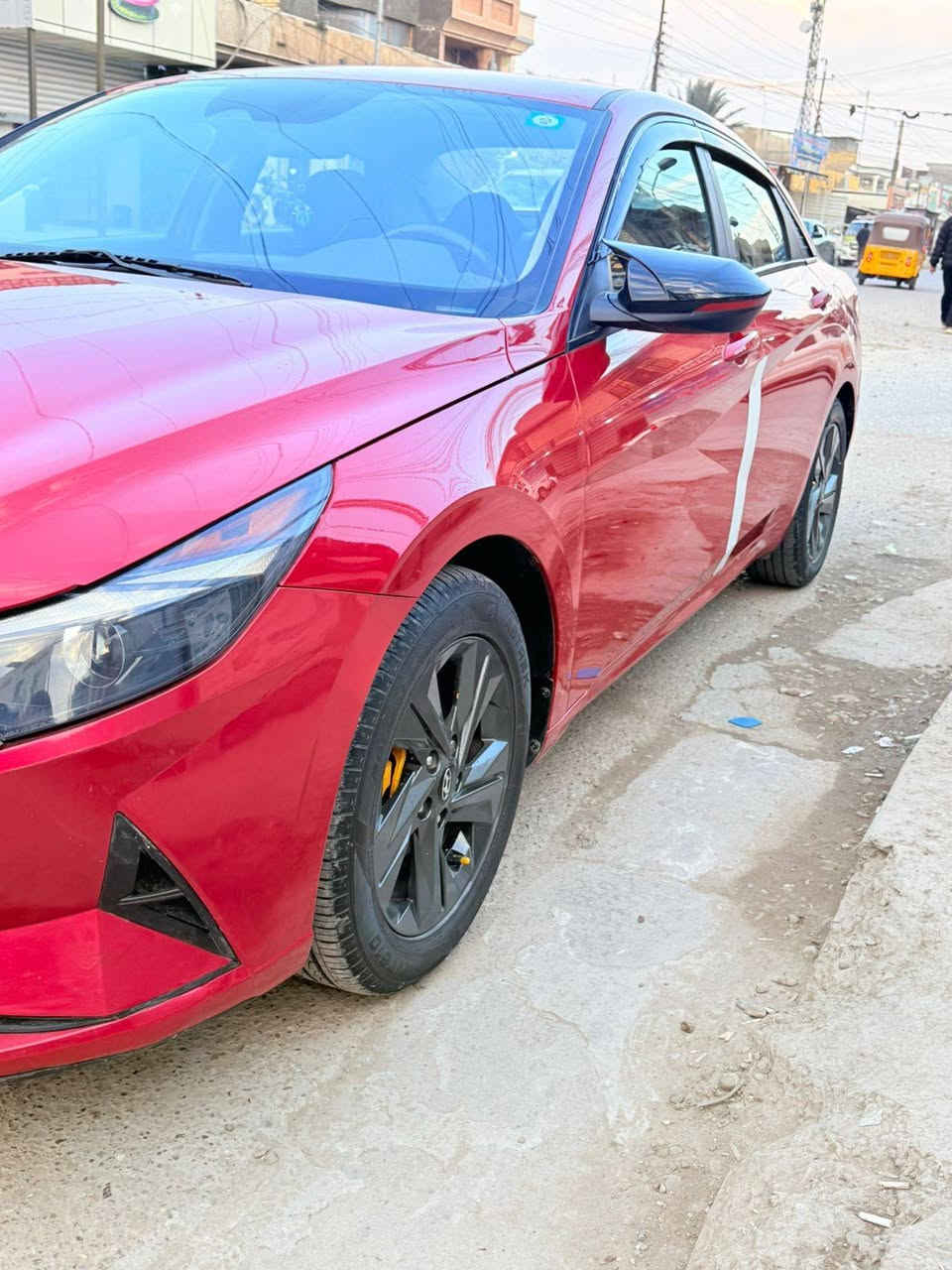 السلام عليكم 
اللنترا وارد امريكي موديل ٢٠٢١  رقم بغداد بسمي محرك ٢٠٠٠
كير اي تي اف مبدل مو سفتي نص مواصفات مدوشمه  تخم تاير  تبريد ثلج ماشيه ٤٨ ميل  عارضه (١٣٨$) وبيه مجال الاتصال *********** مكان بغداد الحسينيه بدون مراوس
اخوان مكلف بل نشر اني
