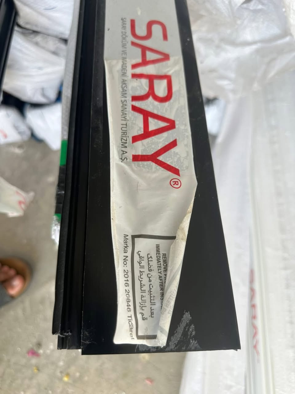 سلام عليكم 
المقطع  بلاستيك سراي قالب كبير ضمان ١٠ سنوات ارخص سعر درجه اولى متوفر✅
اسعار جملة سابت و عدنه اسعار مفرد يختلف 
ابيض و اسود عنوان الجملة سليمانية👇 
جرجوب ابيض ٧.٥$
تي ابيض ٩.٨٥$
زت شباك ٩.٩$
زت باب ١٢.٩$
ماسكة تك كبير ٣.١٥$
ماسكة دبل صغير ٢.٨$
——————
جرجوب اسود ١٠.٥$
تي ١٢.٣٥$
زت شباك ١٢.٤٥$
زت باب ١٥.٩٥$
ماسكة تك كبير ٤.٨٥$
ماسكة صغير دبل ٤.٥$
مكان سليمانية و اسعار جملة 
***********
