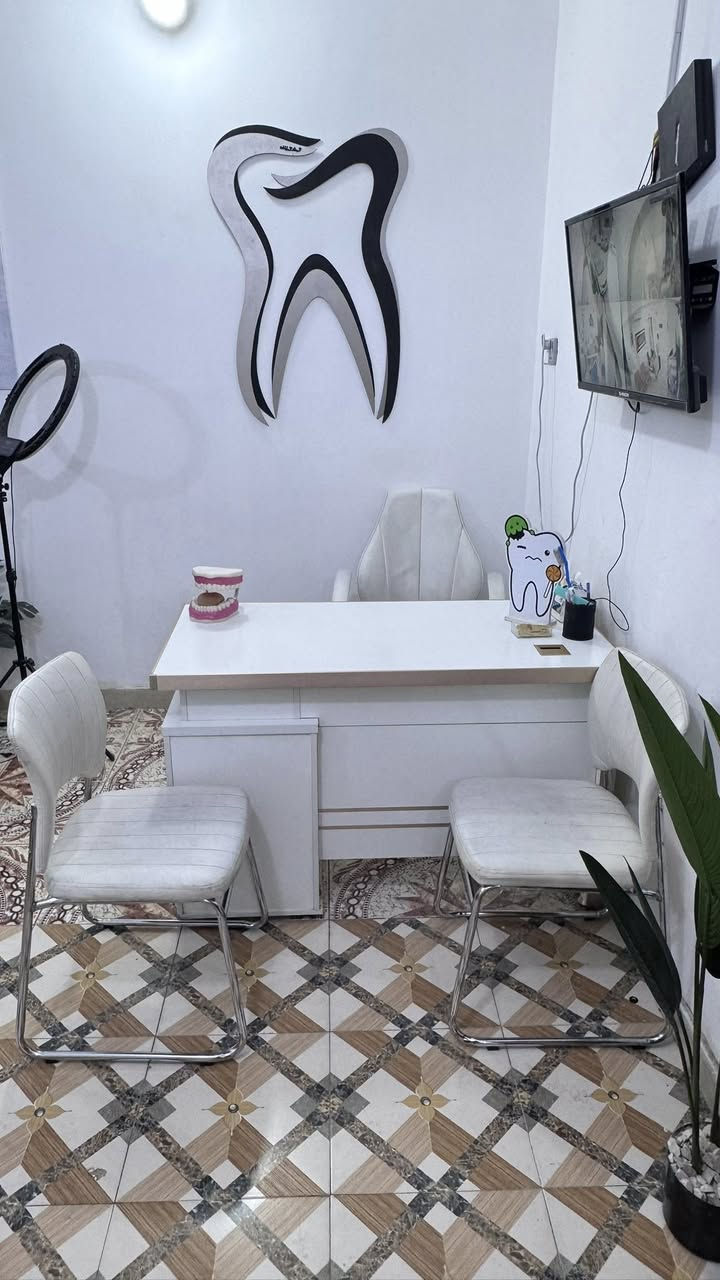 عياده اسنان كامله للبيع/ بغداد- البلديات
جير singole x2 مع كومبريسر singol
ستول طبي singol
اوتوكليف كلاس B مع مقطره
اكس ري
ابكسلوكيتر
اندو موتور استخدام قليل جدا 
ادوات قلع وحشوات كامله وجديدة 
مجهزة تجهيز كامل مواد استخدام قليل
كاونتر قطتين ارضي وملحق وقطعه ثالثه مغسله
ترولي مجرات متعدد
سستم كامرات dahua مع التلفزيون والواي فاي 
سبلت عدد٢ ميديا طن ونص
ثلاجه 
تلفزيون ٣٢
ميز سكرتيره وستول
قنفات انتظار
ميز رئاسي ابيض مع كرسي جلد ابيض
سديه حقن
كاونتر خشب

 وجهاز هايدروفيشيل  aqua peel machine 6*1 جديد مع الترولي وجهاز البخار كامل ممكن ينباع مع العيادة او مفرد

للتواصل والاستفسار  عالخاص


**إذا كنت صاحب هذا الإعلان وتريد حذفه لأي سبب، رجاءا أرسل رسالة إلى الدعم الفني**