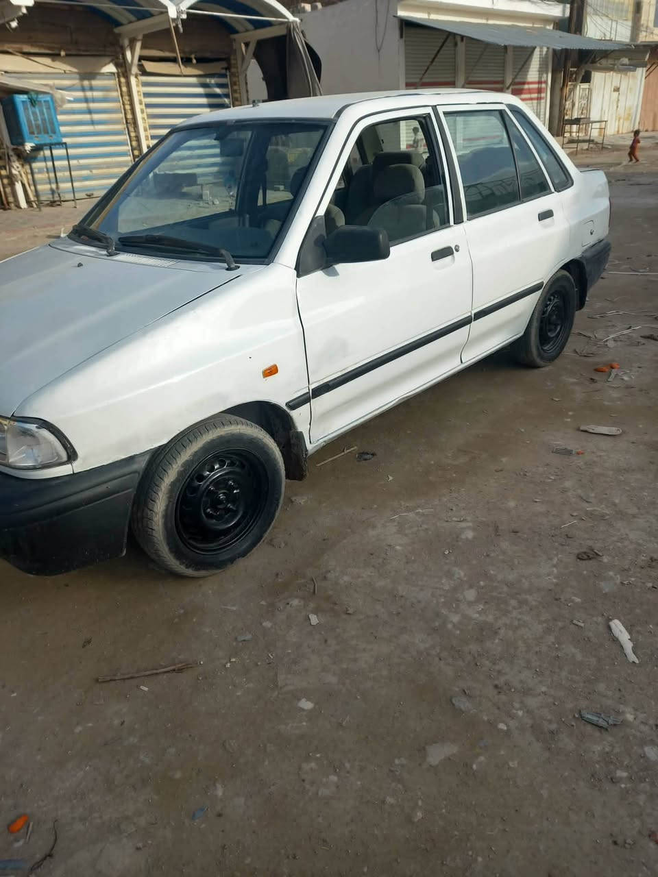 السلام عليكم
سايبا للبيع 2014 خصوصي  بيها جاملغ الخلفي بي ضربه ومصلحه هاي الصوره وسياره أحله من الصوره ومالكها يريد مداور حداديه نضيفه كير ومكينه خير من الله رقمها قادسيه سنويه صاقطه بل 21  

السعر 28  وتجي تكلب وتقنع وبل خدمه مكاني النجف حي الشرطه ***********
