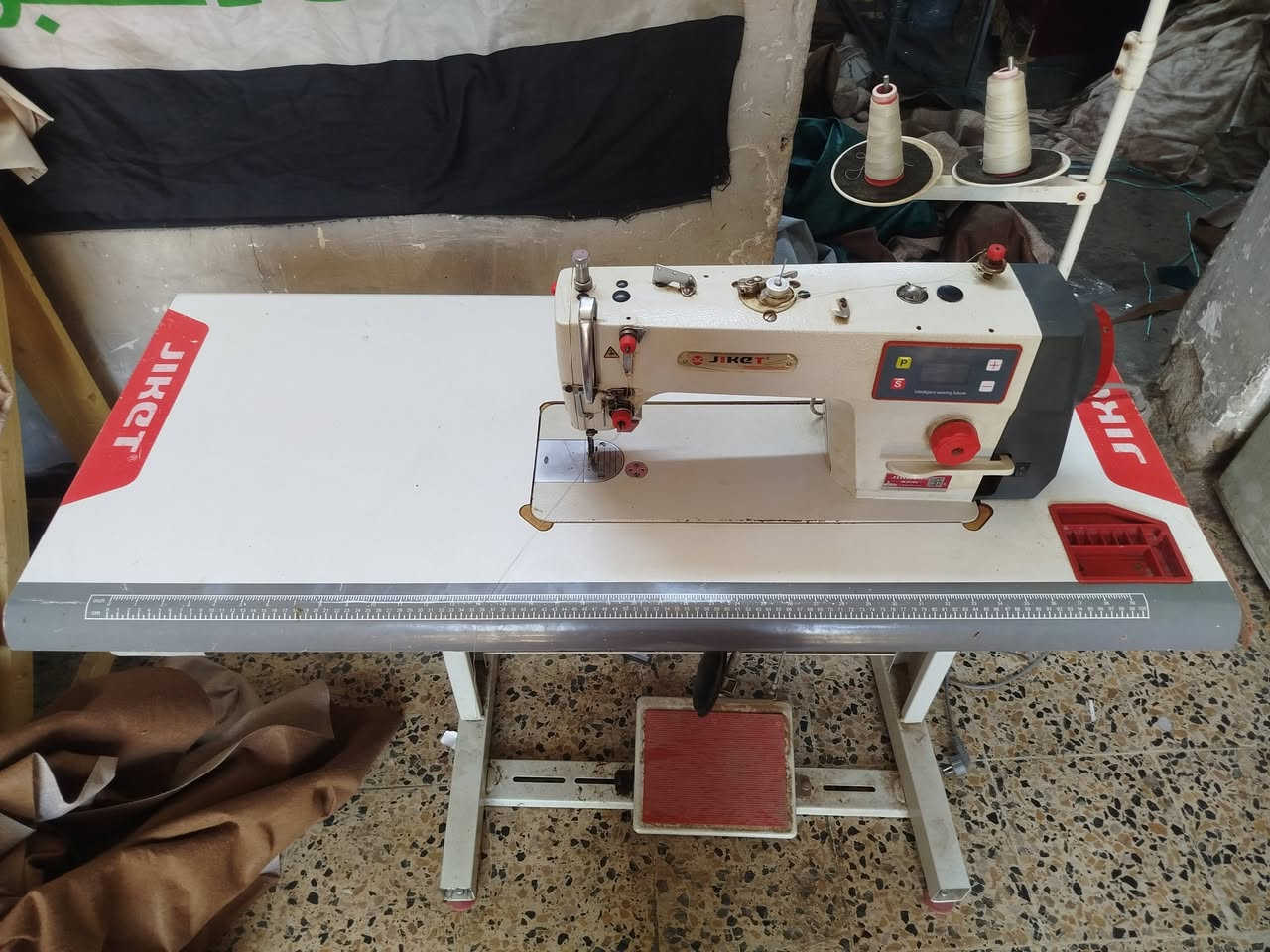 سلام عليكم مكينه خياطه ستعمال قليل نضافه 95بلميه السعر 225الف العنوان بغداد البياع شارع قطر الند*********** وتساب
