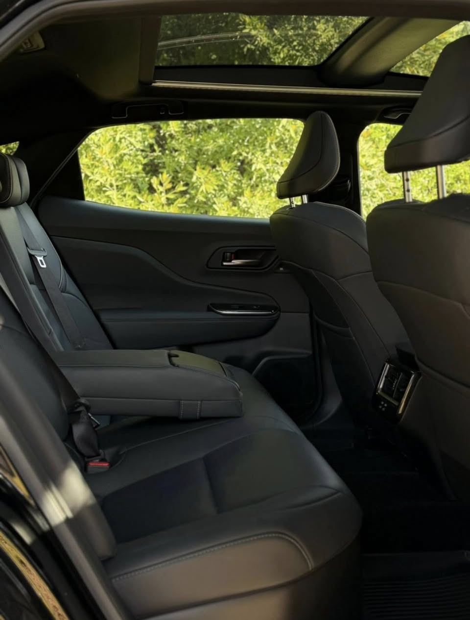 كراون ماجستا بلاتينيوم فووول موديل 2025 هايبرد 
مكينة 2400 تيربو
للبيع مراوس
صبغ فقط بنيد
1-ماشية 6000
2-كاميرات 4+12حساس
3-كشنات ميموري تدفئة تبريد
4- بانوراما+ لايت اربع عدسات 
5-ذاته شوب +شفتات +قيادة ذاتية توقف ذاتي ترحيب مري شفط شاحن 
6- رادار عدد 5 +نقطة عمياء تشغيل عن بعد جنطة كهرباء ويل 21 مختصر كلام فوووول مواصفات مكان بغداد
الاتصال ***********
