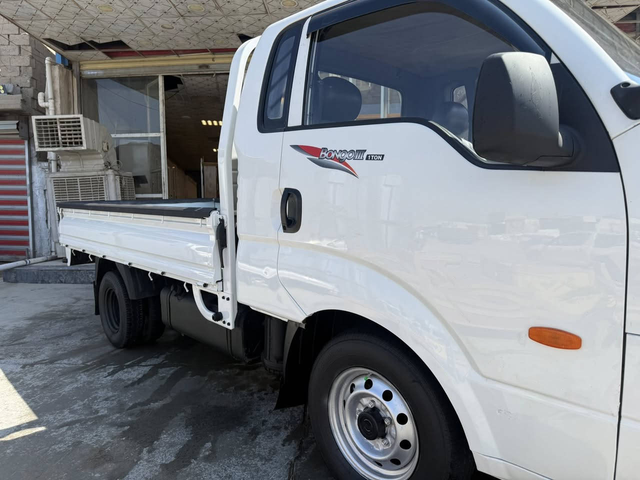 سلام عليكم كيا مديل 2007 رقم بغداد أنكليزي مكينه مسكر جديده السياره كفاله عل سونار مكفوله من فتح وصبغ وضربه السعر 98 او بيهه مجال مكان السيآره بغداد ***********
