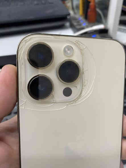 ايفون ١٤ برو ماكس ٢٥٦ دبل سيم
ايفون ١٤ برو ماكس ٢٥٦ دوو سيم
بطارية مبدل وكسر خفيف بالظهر
الجهاز كلو بضمان بدون عيوب فقط بطارية مبدلة
دبل سيم ٢٥٦ غيغا 
سعر ٧٧٥ الف 
اربيل القلعة سوق الموبايلات ***********
