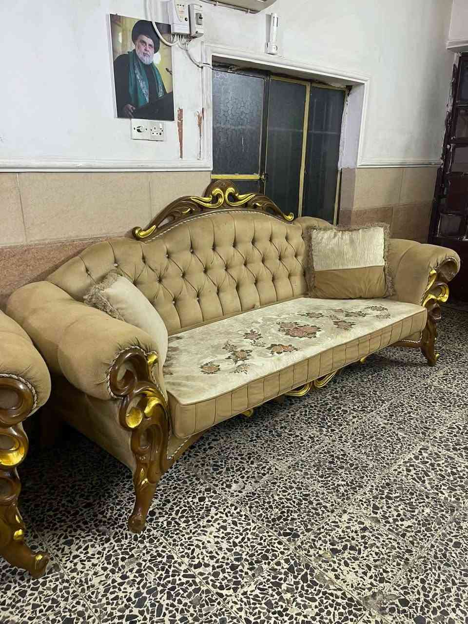 السلام عليكم تخم زان مصري 10مقاعد نظافته ميه بلميه شخط ما بي سفنج طبي ما نازل ابد مكاني البياع حي التراث *********** السعر ٦٥٠
