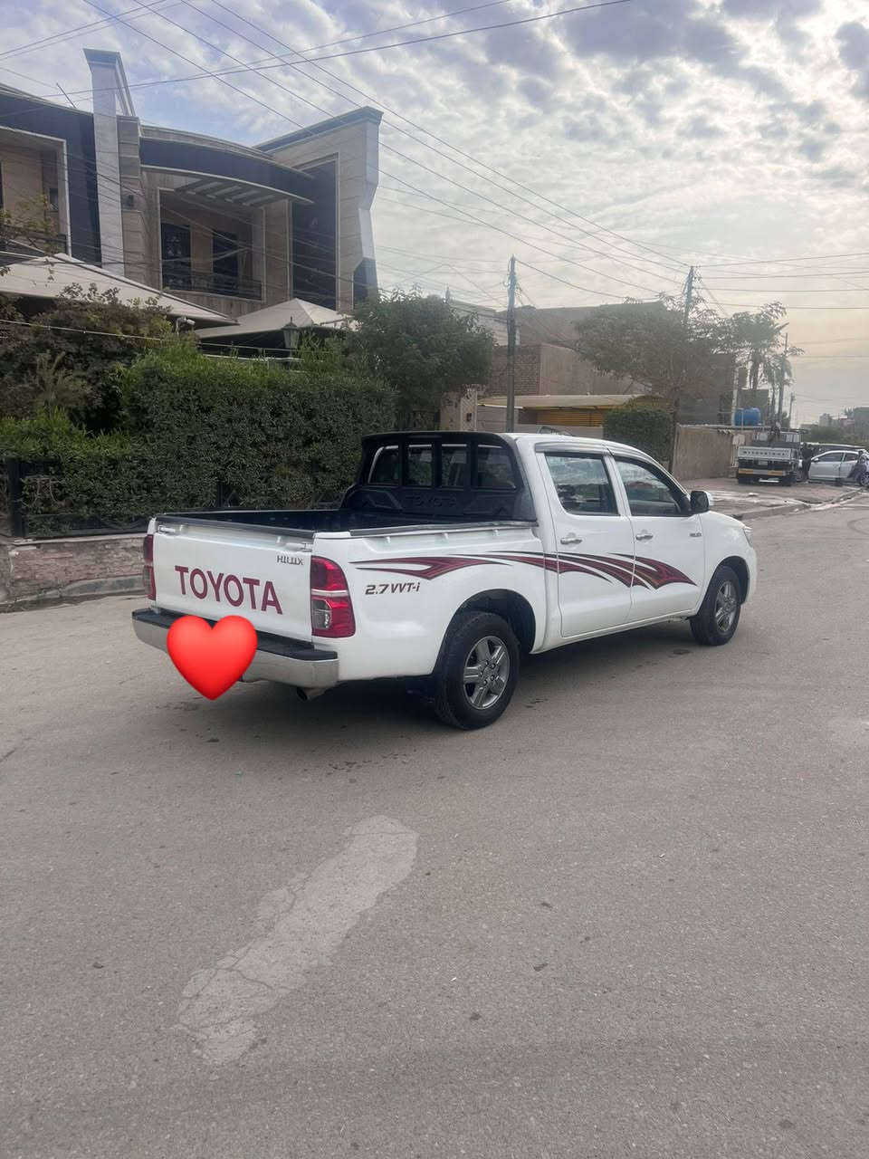 السلام عليكم
بيكم هايلوكس 2014كويتي ويل كب تخم تاير صدر كير مكينه كفاله ماشيه 160الف رقم ذي قار تحويل ثاني يوم رقم انكليزي السياره حلوه و جاهزه ما بيهه نقص

السعر 180

 العنوان بغداد 

للاتصال ***********

***********

ملاحظة (مكلف بل نشر )
