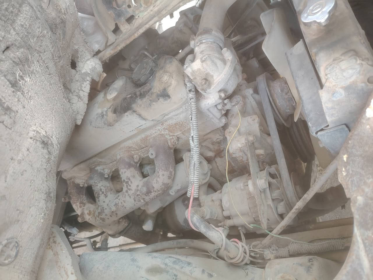 موديل 2001سيارة رقم ذي قار
سيارة مكفولة عدة(المكينة كايمة)
تحويل ثاني يوم...
السعر. 25ررقة
العنوان. الناصريه الفداى
رقم صاحب السيارة. ***********
