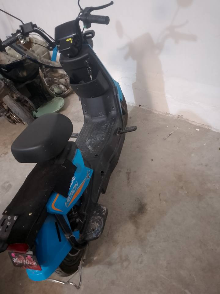 دراجة شحن حجم 14شغالة كلها اربع بطاريات اربع سرع بيها نضام البارك منفذ شحن قاعدة موبايل بطاريات ممتاز السعر 120 هاتف ***********يوجد واتساب بغداد حسينية بغداد, العراق
