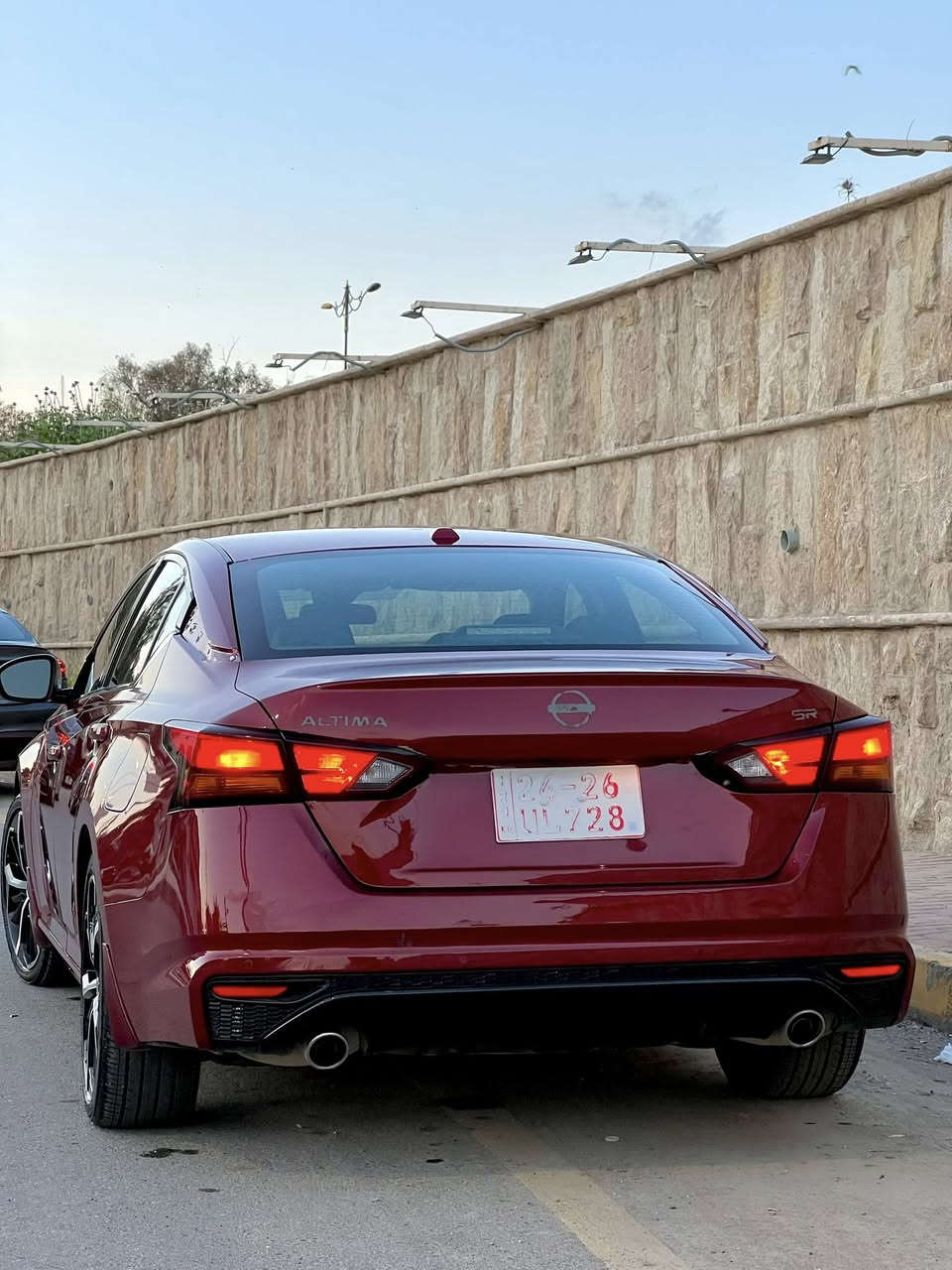التيما
صلو على محمد
⤵️⤵️السعر بالاسفل⤵️⤵️
التيما زيرو تقريبا
الموديل : 2025
المواصفات : SR 
المسافة المقطوع : 7 الف ميل
الضرر : بدون صبغ بدون تبديل ليبل واحد
فقط تعديل بارد بالصندوق
1N4BL4CV8SN320967
الرقم : غير مرقم تترقم كردستان مخرجة يعني تكلفة الرقم 10 ورقات فقط
بصمات اصليات عدد 2
طخم تاير جديد نوع برجيستون الياباني الاصلي
حساسات خلفية
نقاط عمياء
رادار امامي ومثبت سرعه
شفتات ستيرن
محرك 2500 
وباقي المواصفات المعروفه
السعر 173 $
تفاصيل اكثر راسلني خاص


**إذا كنت صاحب هذا الإعلان وتريد حذفه لأي سبب، رجاءا أرسل رسالة إلى الدعم الفني**