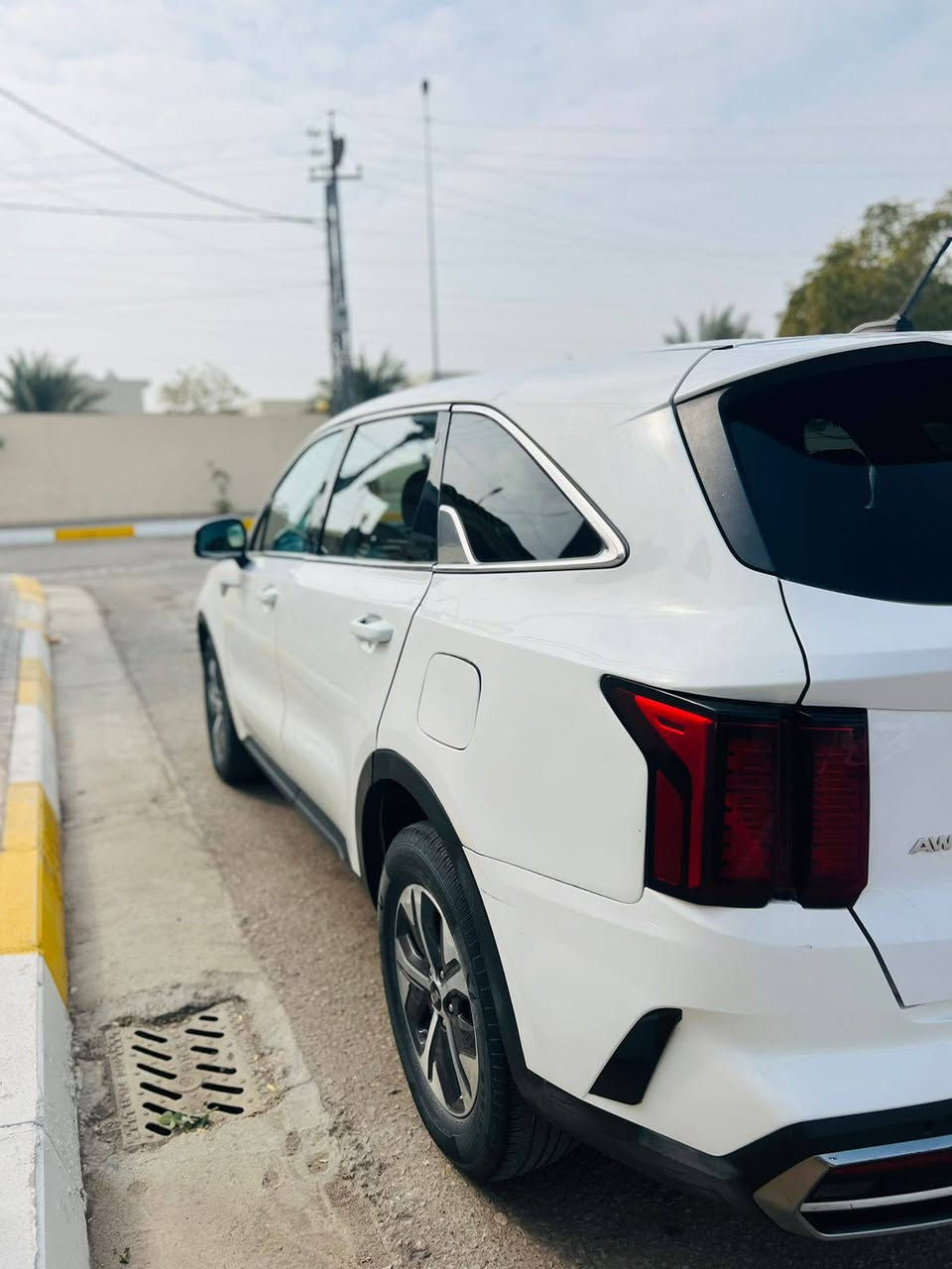 السلام عليكم
للبيع سورنتو موديل 2021 وارد امريكي 
حادث السيارة بابتين جه السائق مواصفاته معروفه 
السعر المطلوب 225 وبيه مجال قليل 
***********
