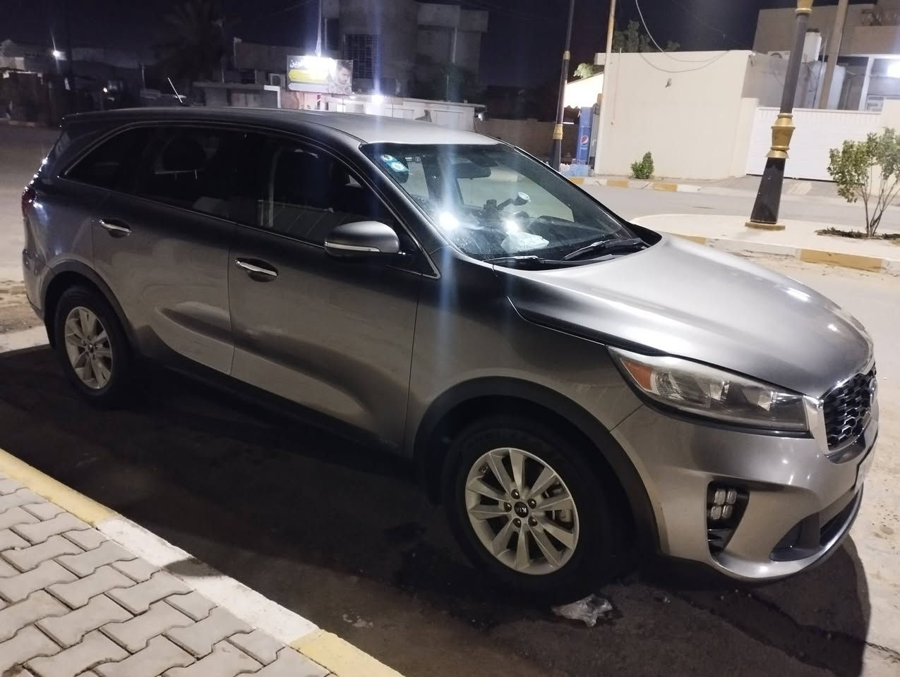 السلام علیکم
تجي تفحص وين ما يعجبك وترايك وين ما تريد 
کیا سورنتو موديل 2019 شكل ال 20 وأرد امريكي 
لون رصاصي سمنتي
السياره جاهزه كاملة 
السياره مبرمجة كامل تحط بانزين عادي فقط ولا قطره دوانز
الضرر جاملغ امامي وشبر بالبونيد فقط بدون قطرة داخل أو ايرباك كله سليم سليم صور الضرر بلمنشور محدد
رقم صلاح الدين الدولي شرط التحويل باسمي 
سنويه 2026رقم صلاح الدين 
مكينه 6 سلندر 3600 شرط ما مفتوحه بلادي وضع شركة 
کیر شرط ما مفتوح ع وضع البلاد شركة 
تبريد ثلج +تدفئة +تخم تایر + صدر جديد + منظومة احتراق وقود جديدة
ماشيه 172
فور ويل 4*4
اربع أنظمة قيادة 
لد امامي LED
بلاجكتور
صاج
اشاير بالمري
شاشه ابل کار بلي
كامره خلفية
7 راكب
اوكس + يو اس بي
يدأت ستيل
تحكم مقود
رادار امامي
ويل كروم 17 + تخم تایر
السيارة مابيها اي شي نقص كلها جاهزه وحلوه ماتصرف عليها لو ربع فقط تشغل وتمشي
بسعر (218) وبيها مجال شي بسيط
مكان السيارة صلاح الدین بيجي


**إذا كنت صاحب هذا الإعلان وتريد حذفه لأي سبب، رجاءا أرسل رسالة إلى الدعم الفني**