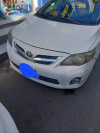 كورلا موديل ٢٠٠٩ خليجي ضربتها بالجاملغ لزكه بيها على السقف بسبب جراد خ...