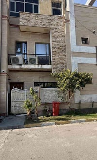 محلة ٧١٠ • ٦٥م • ٤ غرف