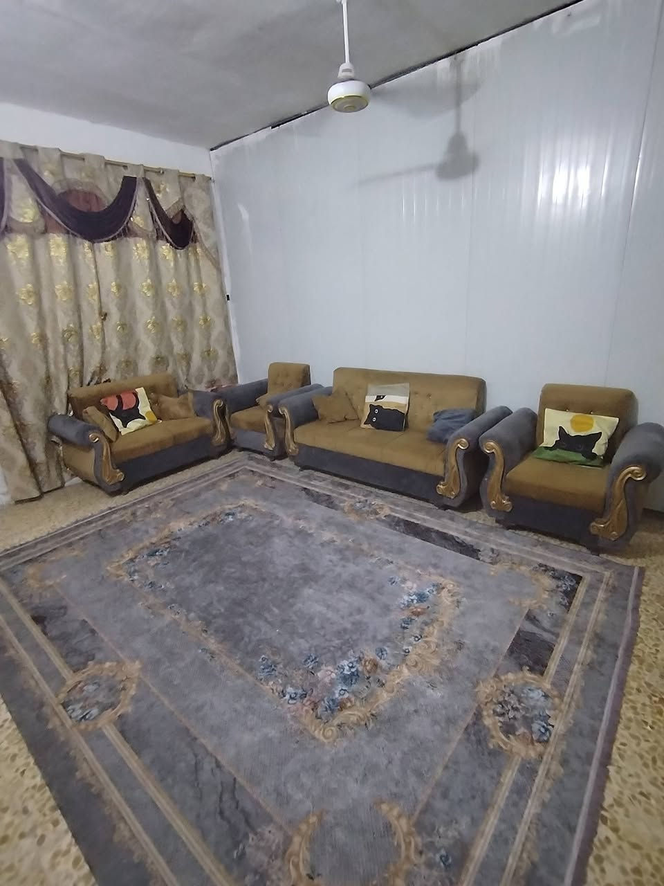 تخم مع الزوليه سعر 200 نضافه فول


**إذا كنت صاحب هذا الإعلان وتريد حذفه لأي سبب، رجاءا أرسل رسالة إلى الدعم الفني**