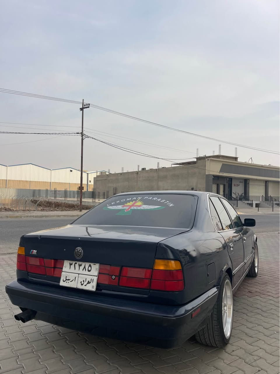 BMW 1992 
 فوول فول535 Ai 
اتوماتيك
سلايد
8 مانگةبةسةرچووة 
تحويل غرامة بةشةرت
***********
سعر55
گورينةوةش بةشتيك بةدلم بيت Singapore
