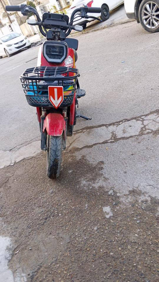 دراجه شحن للبيع اربع بطاريات جديده مواصفات فول مكان بغداد الامين سعر 250 رقم ***********
