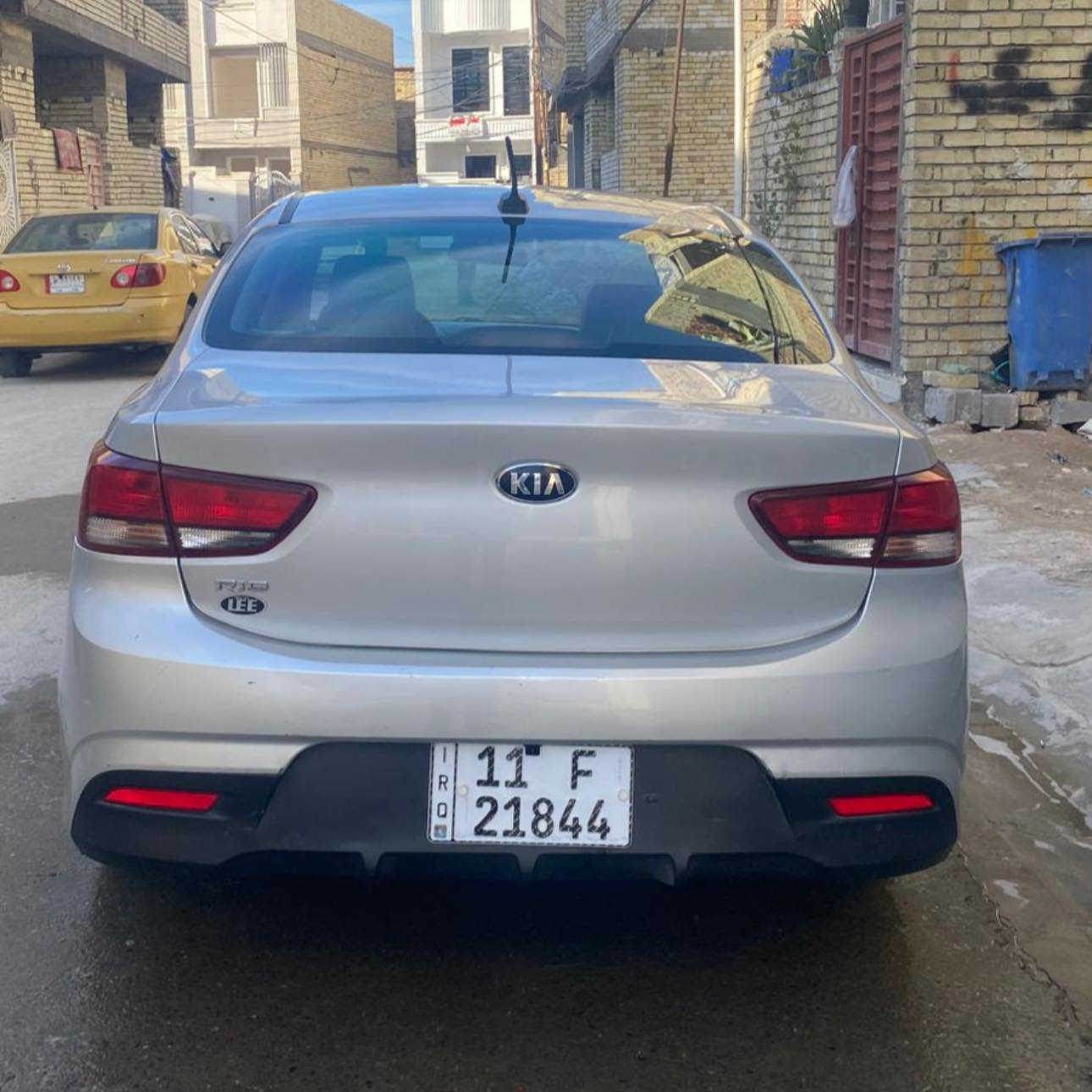 كيا ريو (2018)🩶🔥
⚙️ كير ومكينة مكفول/ بلاش والله

🚗 ماشية 67 ألف
🎨 بيها 3 قطع صبغ
📄 السيارة نظيفة وجاهزة

📮 السـعـر ✅ لايك و تعليق يوصلك علماسنجر  📩

مكان تواجد السيارة: بغداد – حي الجوادين
رقم صاحب السيارة: ***********
الصفحة مكلف بالنشر
