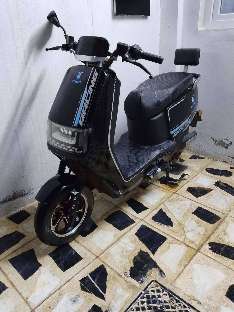 دراجه شحن
6 بطاريات 
منغولي 
موديل 25
السعر 500 
يعوزه مرايا وحده وبريك الخلف .
العنوان موصل ملاين الثانيه


**إذا كنت صاحب هذا الإعلان وتريد حذفه لأي سبب، رجاءا أرسل رسالة إلى الدعم الفني**